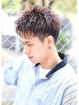 リップス レイ ギンザ(LIPPS Ray GINZA)&nbsp;横顔で魅せる刈り上げショート　かき上げ