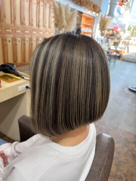 ユラギフロムユイマァル 水島店(YURAGI from YUIMARL) 脱白髪染めハイライト