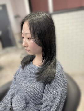 リーオオサカ(Lee Osaka) 【Lee大阪店】レイヤーカット×暗髪カラー/新出