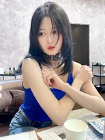 シオ ヘアー デザイン(Sio. hair design)&nbsp;涼しげレイヤーカット／透明感ブルーブラック