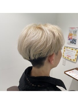 オシャマ ヘアー サンク 二川店(Oshama hair CinQ5) ホワイトハニー