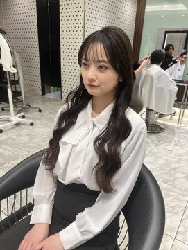 アピッシュ ギンザ(apish ginza) ロングパーマ韓国パーマコテ巻きパーマミディアムレイヤー