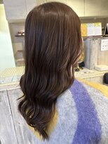 エミュー(emue)&nbsp;大人美人艶髪オリーブベージュカラー小顔カット透明感