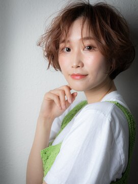 カバーヘア ブリス 上尾西口店(COVER HAIR bliss) ミルクティーブロンド大人ガーリーフェザーパーマz上尾10代20代