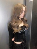 ジーナ 渋谷神南(Zina) Milky beige