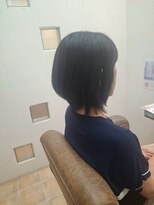 ロマン バイ ルームス(浪漫 by ROOMS)&nbsp;くびれそとはねミディアムスタイル【浪漫byROOMS小西】