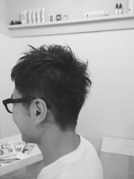 カタチヘアー(HAIR) みらい。。。ヒカル。。。ショートのカタチ
