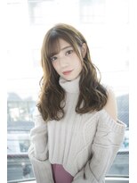 サロンドミルク 原宿(salon de MiLK)&nbsp;【salon de MiLK 原宿】透明感ベージュカラー×耳かけウェーブ