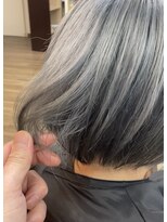 シード(Syead)&nbsp;シルバーグレー×モノトーングレー【八王子】【日野】【立川】