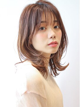 アフロート ルヴア(AFLOAT RUVUA) 20/30/40代◎簡単ふわっきゅっ【大人くびれレイヤー】ルヴア新宿