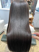 クオーレ(CUORE)&nbsp;ドライヤーで乾かしただけで簡単におさまる縮毛矯正