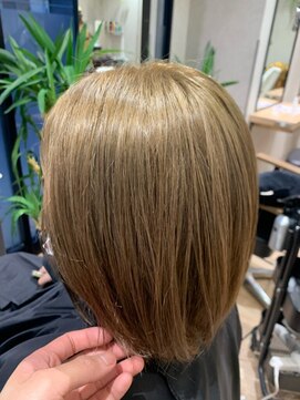 ビアンコ カーロ 二子新地店(Bianco caro) ブリーチ×ハイトーンカラー◎30代40代