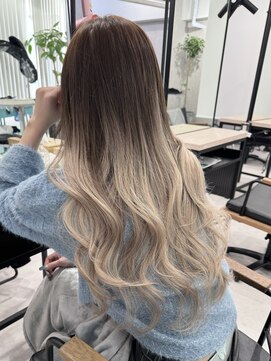 ロウル 渋谷(LOWRL) コントラストグラデーション/シールエクステ