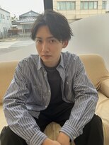 ガビーヘアルーブ(gabi hair LOOB) センターパートウルフカットツイストスパイラルパーマゆるめ黒髪