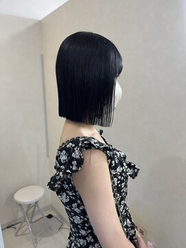 ミル(mir) 切りっぱなしbob