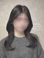 ナイロ(NiLO)&nbsp;顔周りレイヤーカットで作るくびれヘア