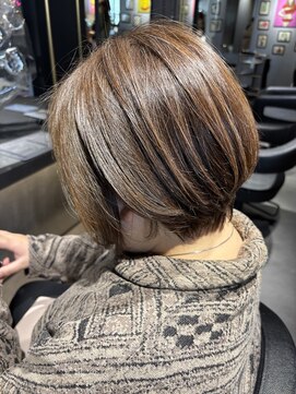 ビーストバイブランカ 刈谷三河安城(BEEst by BLANCA) 大人ショートボブ