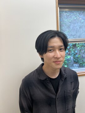 サラソージュ(SARA SO JU) センターパートアップバング