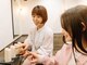 ダンディゾン ブルー 神楽坂(Dans Dix ans bleu)の写真/カウンセリングをしっかり行い、一人一人に合わせた施術をご提案。ダメージレスにこだわり、美しい髪へ…。