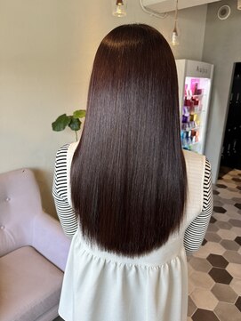 リベラル(liberal) 艶髪　ロング　透明感ブラウン