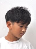 束感ショート×ナチュラル刈り上げキッズカット小学生男の子