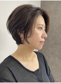 前下がりショート・ボブ/パーマ/前髪なし/30代/40代/50代/長め