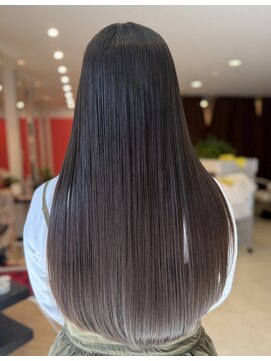 ヘアーエボリューション 成人式後の艶ロング髪質改善