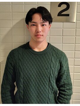 アンフェインド02(UNFEIGNED 02) MEN’S/リバースセンターパート/ニュアンスパーマ/伏見