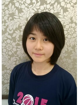 ナムナム 本陣店(NAM2) ショートレイヤーボブ