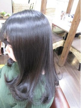 サイファー ヘアークリエイション(CIPHER Hair Creation) 手触りつやつやのクセストパー