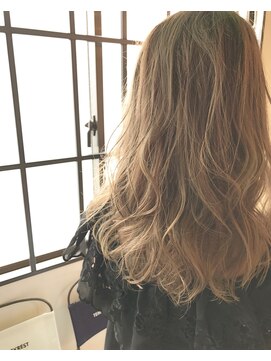 ラべリー 池袋(LOVELEY) お客様style2 S/Aアッシュベージュグラ 【 shoma 】