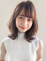 薄めバング前髪大人かわいいココアブラウンフリンジウェーブ