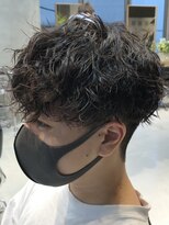 ツイストパーマツイストスパイラルパーマツーブロック刈り上げ