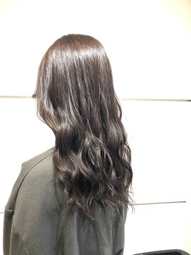 ルー(loup) オリーブグレージュ/グレージュカラー/透明感カラー/福岡/天神