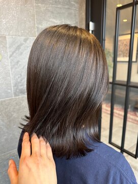 メゾン アヴァロ(Maison Avallo) #明るめアッシュグレーカラー