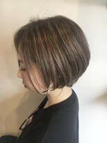 エニー(ENi)&nbsp;まとまるショートボブ　ハイライト