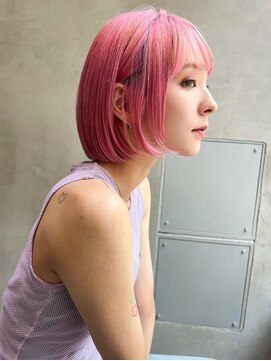 ケイト(kate) 【kate 大宮】ビビットピンク×まるみボブ