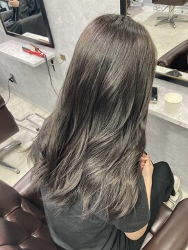 グラッジ 池袋(GLADGE) 艶オリーブベージュ