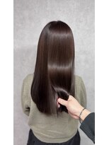 エミリー(Emily)&nbsp;ロング