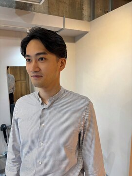 ミリ 北千住(millit) ツーブロック