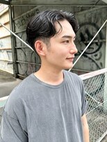 トゥコ(tuco)&nbsp;フェザーパーマ 大人 センターパート パーマ メンズ カット