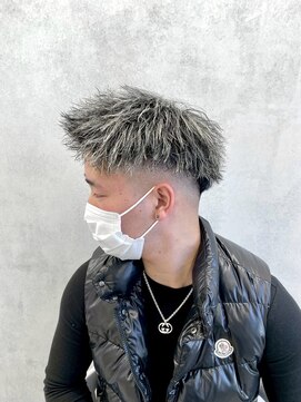 ルースト 西院店(ROOST) ツイストホワイトジェットモヒカン