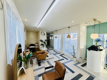 アモ('Amo)の写真/ゆったり癒される空間で、髪も心も癒される♪一人一人に合わせたヘアケアのご提案で、素髪を綺麗にします◎