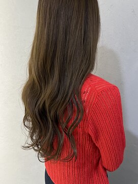 ベージュカラー