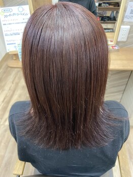 リッカ(ricca)の写真/透明感あふれ、光に透けるような柔らかさのカラー・・・豊富な色味で「なりたい」理想の自分に！