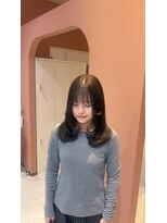 ニナ 梅田(nina)&nbsp;グレージュカラー×ミディアムレイヤー