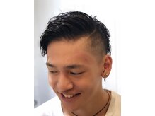 オール イン オール ヘアールーム(ALL IN ALL hair room)
