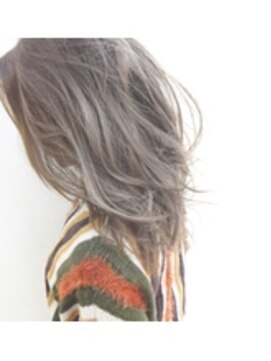 ローエン エサカ(ROWEN esaka) ゲストスタイル【Moriuchi担当】