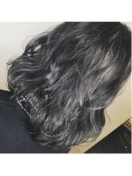 カラーリゾートAi 上野御徒町 仲御徒町店 グレージュ