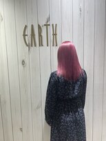 アース 三田南ウッディタウン店(HAIR&MAKE EARTH) 20代30代ダブルカラーシアーピンクミディアムウルフ外ハネ